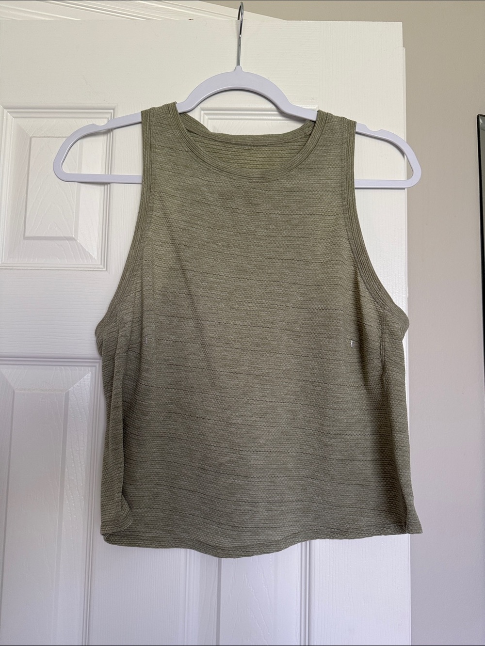 Green Lululemon summer cropped length tank top